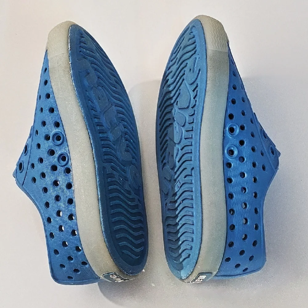 Native Jefferson Water Shoes Wave Blue Glow Unisex Toddler Kid's Size 5 EUC